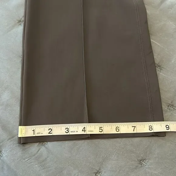 Athleta Medium Mercurial Crop Flare Pants 405530 Arbor Olive Green - Picture 11 of 11